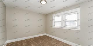 908 West 20th Street Gallery 11