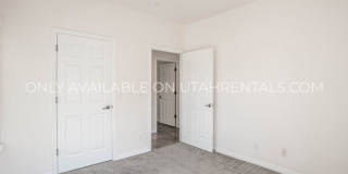 1052 Canyon Meadow Dr Gallery 21