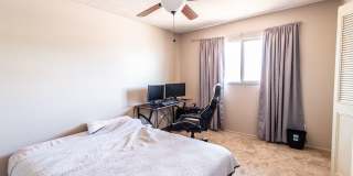 6 Bedroom 3.5 Bathroom Tri-Level Home In Tempe close to ASU Gallery 42