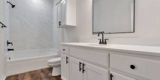 4 Bed 3 Bath Townhome located close to University! Gallery 21