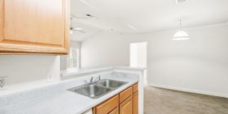 Move-In Ready Condo in Gated Equestrian Parc – Prime Location! Gallery 10