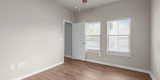 Westshore Colony Apartments Gallery 18