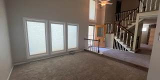 Large Home in Bellevue for Rent Large Home in Bellevue for Rent Gallery 3