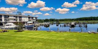 Condo in Ocean Springs with BOAT Slip! *Move-in special; $500 off the first FULL month's rent* Gallery 7