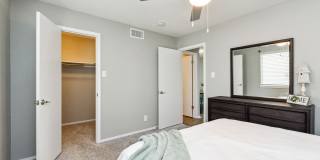 Stonehill Gallery 18