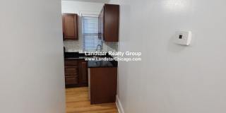 718 Reba Pl. Gallery 6