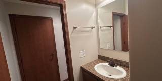 3 Bedroom, 2.5 Bathroom Townhome Gallery 10