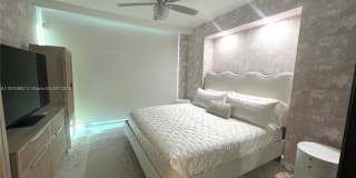 6799 Collins Ave Gallery 8