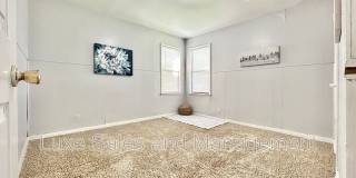4220 SE 25th St Gallery 18