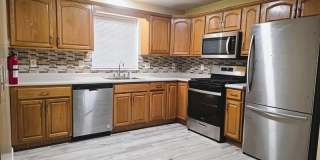 94 Palm St Gallery 1