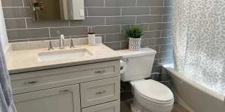 Beautiful Furnished Marsh Front Home - 6 mo Lease Term Gallery 27