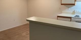 Landing - 635-304 Gallery 1
