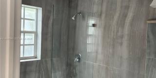 1023 SW 12th Ct Gallery 8