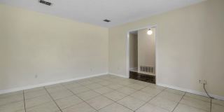 2613 Killarney Way Gallery 21