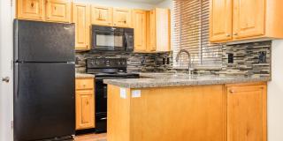 Pinebrook Condo Near Bus Line Gallery 4