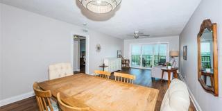 Charming 2BR Condo in Saint Petersburg Gallery 6