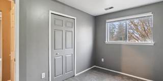 $1,300 - 3 bedroom 1 bath Gallery 10