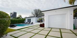 880 N Venetian Dr Gallery 25