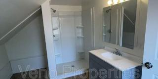 32 Russell Road Unit 2B Gallery 13