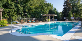 Varia at Oakcrest Gallery 16