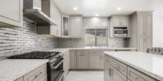 22301 Michale Street Gallery 1