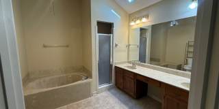 8142 Creekside Circle South Gallery 17