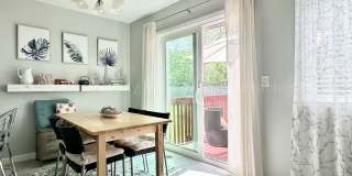 Beautifully Updated 2-Bedroom Townhouse w/ Finished Basement - Close to Royal Oak, Ferndale, Pleasant Ridge! Gallery 11