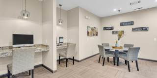 The Graham Gallery 32