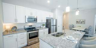 Grand Oaks Apartments Gallery 13