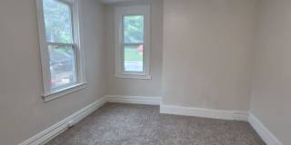 Spacious 4BR Home in Perry Hilltop Gallery 12