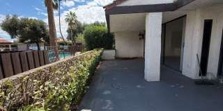 single-story townhouse 3-bedroom, 2-bath Gallery 19