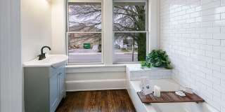 Knoxville 37917 - 4 bedroom, 3 bath home - Call Ryan Fogarty 865-333-4840 Gallery 31