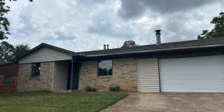 3/2/1 in Quiet Neighborhood in Denison! Gallery 1