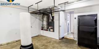 25280 Bay Avenue Gallery 39