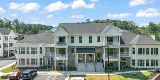 Modern, Spacious 2 Bed Townhome, Brier Creek Country Club, Golf course views! Gallery 24