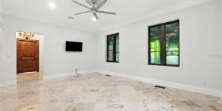 4555 W SWANN AVENUE Gallery 23