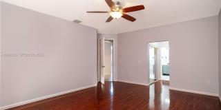 1898 NW 141st Ave Gallery 38