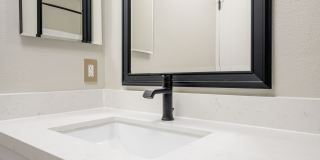 535 North Hobart Apartments Gallery 10