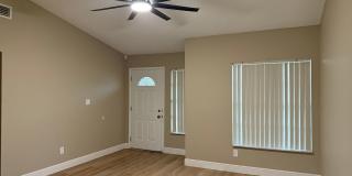 Charming 3-Bedroom 2 -bath  Home in the Mill Run Area Gallery 16