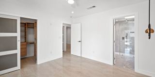 2435 E Wayne Rd Gallery 11