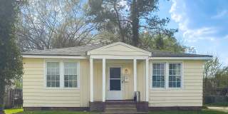 302 Elm St Gallery 1