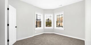 5749 W Chicago Gallery 2