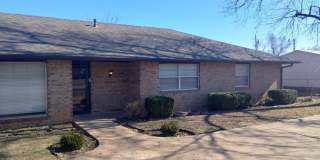 54 Sharon Rd Gallery 1