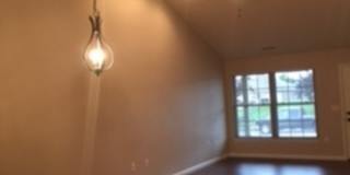 321 Lauren Circle Drive Gallery 4
