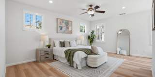 BRIGHT, OPEN RESIDENCE IN RIVERMARK HOME WITH EXCELLENT LAYOUT Gallery 34