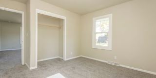 Spacious 2 Bedroom 1 Bathroom home Gallery 9
