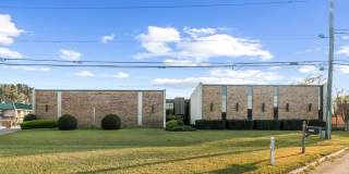 2221 Ross Clark Circle Gallery 1