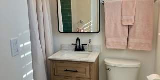 3/2 Duplex Conveniently Situated in an Established Neighborhood! Gallery 30