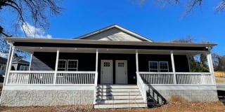 402 Ingleside Avenue Gallery 1
