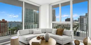 2000 Biscayne Gallery 10